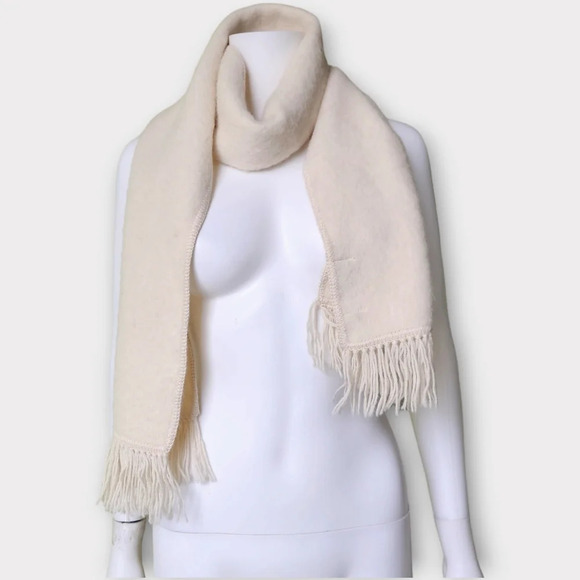 Lanart Collection 100% Pure Alpaca Fringe Scarf Long Neck Warmer White - Picture 1 of 4